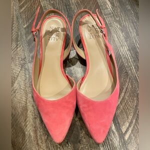 Naturalizer suede sling back shoes
